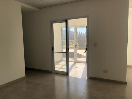 Imagen 9 de 22 de Alquiler Depósito 5000 M2 - Pilarica
