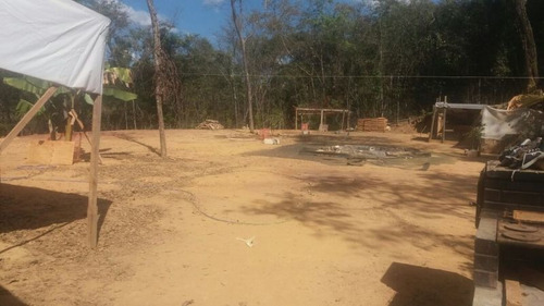 Excelente Lote 1.700 M² Localizado No Bairro Jaquesville - 977