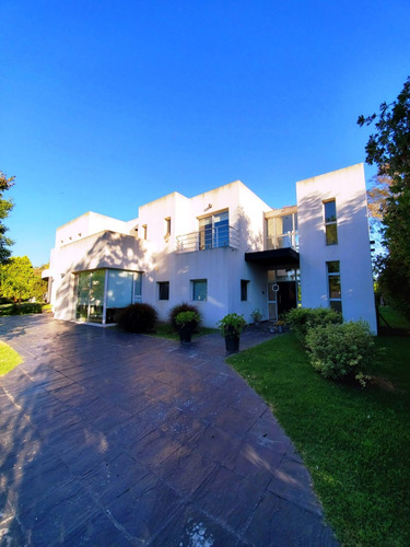 Imagen 4 de 30 de Venta Casa 6 Amb. En Barrio Cerrado Santa Ana
