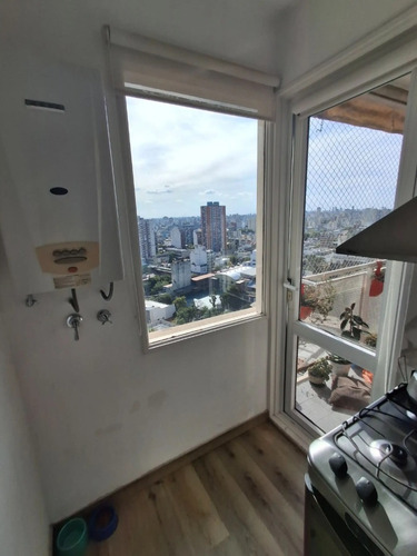 Departamento En Altos Porteños. Excelente Estado