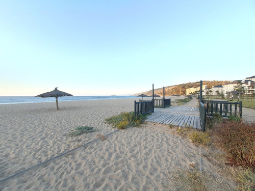 Excelente Sitio En Condominio A Pasos De La Playa