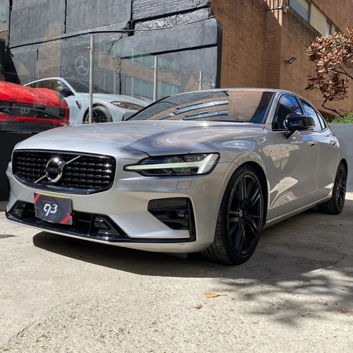 Volvo S60 T5 R-design