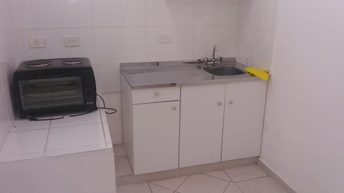 Imagen 20 de 30 de Deposito 3 Departamentos En Venta
