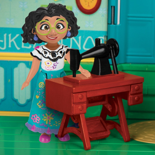 Imagen 5 de 7 de Casa Madrigal Mirabell Habitacion Playset Disney Encanto