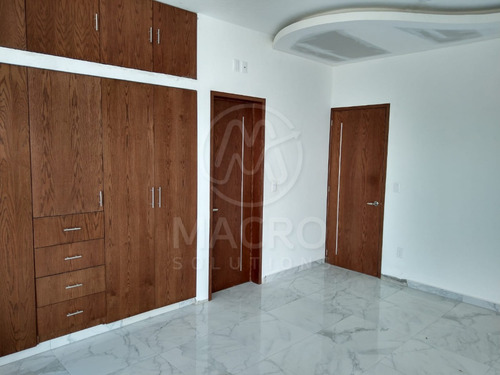 Casa En Preventa En Fracc. Real De Oaxtepec Con Amplio Jardín Y Alberca Con Jacuzzi
