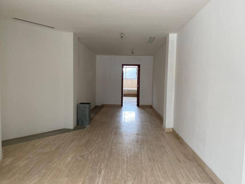 Imagen 4 de 9 de Casa En Venta En Altos De Guataparo C140525 Liseth Varela Tlf-04144183728