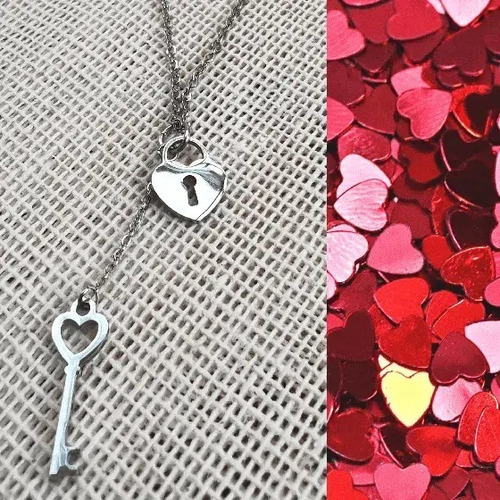 Imagen 1 de 4 de Collar Mujer Hombre Dije Corazón Llave Acero Inoxidable Amor