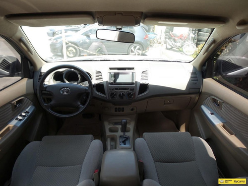 Imagen 14 de 25 de Toyota Fortuner Sr5