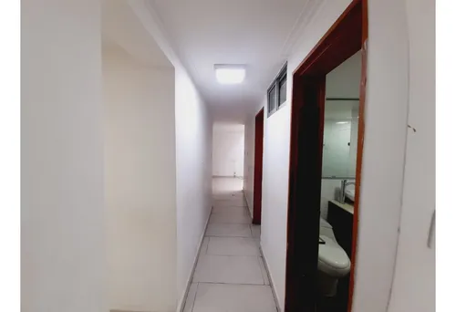 Casa Laureles En Segundo piso Amplia Y Moderna