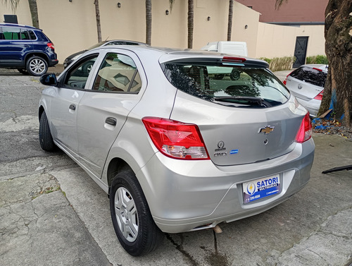 Chevrolet Onix 1.0 Joy 5p
