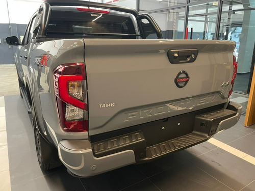Imagen 6 de 25 de Nissan Frontier 2023 2.3bt Pro4x 4x4 At L22