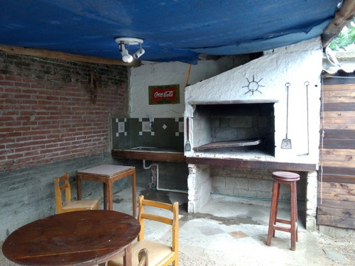 Imagen 2 de 13 de Casa En El Pinar A Una Cuadra De La Playa