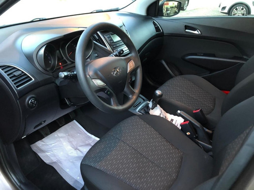 Imagem 7 de 15 de Hyundai Hb20 1.0 Comfort Style