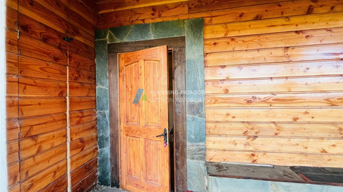 Casa En Venta De 4 Dorm. Con Vista Al Volcan En Frutillar