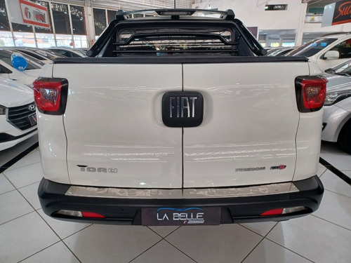 Imagem 2 de 6 de Fiat Toro Freedom 2.4 Tigershark At9