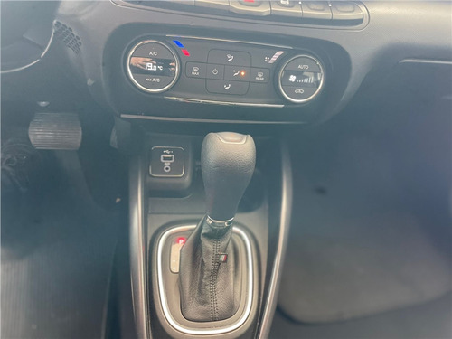 Fiat Cronos 1.8 E.TORQ FLEX PRECISION AT6