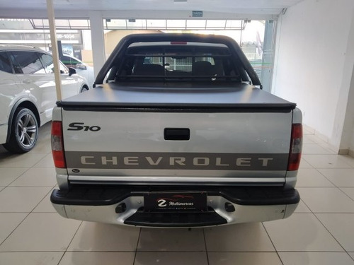 Imagem 11 de 12 de S10 2.4 Mpfi Advantage 4x2 Cd 8v Gasolina 4p Manual