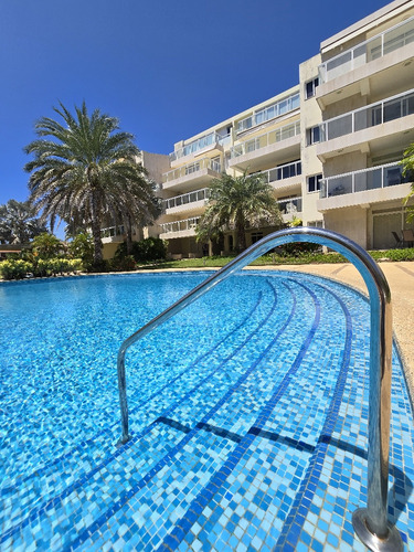 Apartamento En Malibu Suites Playa Moreno