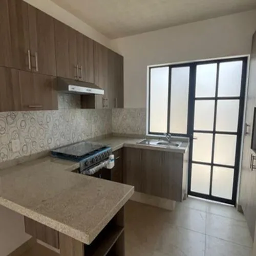 Venta De Hermosa Casa