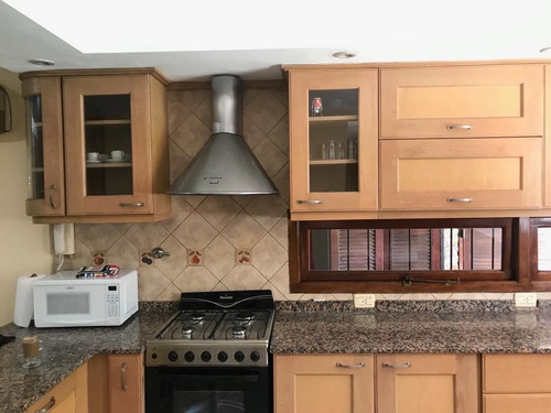 Imagen 3 de 13 de Venta De Casa Quinta Excelente Estado