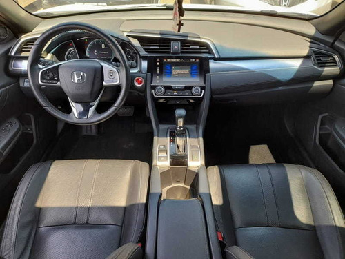 Imagem 8 de 13 de Honda Civic Touring Cvt