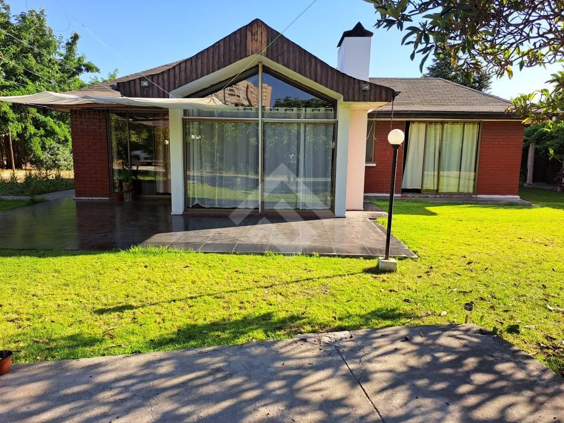 Imagen 1 de 29 de Casa En Venta De 4 Dorm. En Ñuñoa