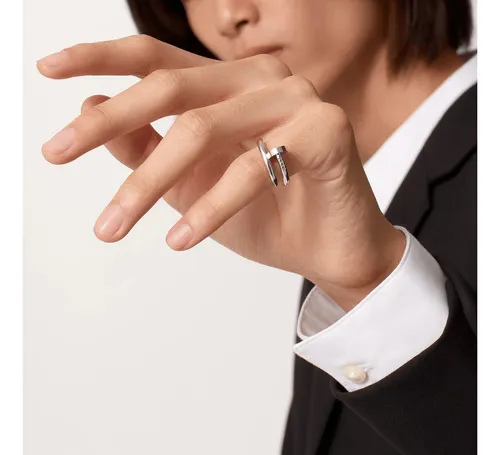 Anillos de compromiso para hombre cartier hotsell