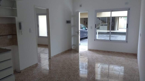 Imagen 3 de 5 de Oportunidad // 2 Ambientes // Planta Baja