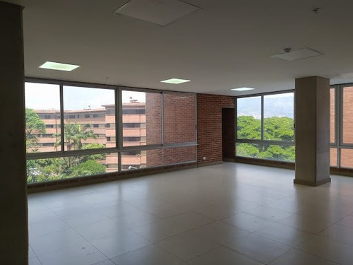 Imagen 6 de 15 de Oficinas En Arriendo Castropol 473-9496