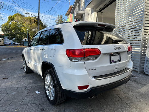Jeep Grand Cherokee 5.7 Limited Lujo 4x4 At