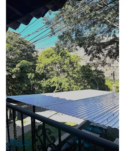 Casa 3 Niveles Con Opotunidad De Ampliación(mls#248282)
