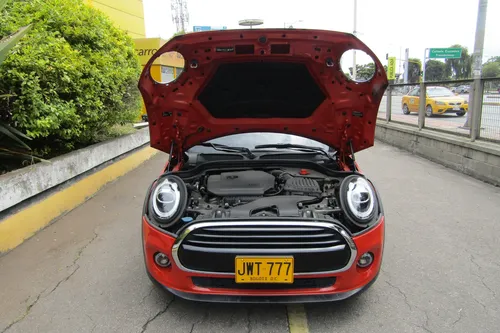 Mini Cooper 1.5 T F55 SALT At