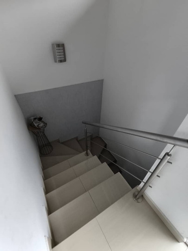 Imagen 6 de 11 de Exclusivo Townhouse Con Acabados De Lujo Res Villas Menhir Jc-lp