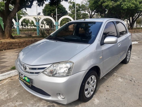 Etios 1.3 Xs 16v Flex 4p Manual