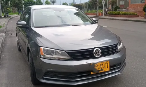 Volkswagen Jetta 2.0 Gli 211 hp