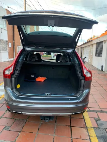Volvo XC60 2.0 T5 Awd Summum