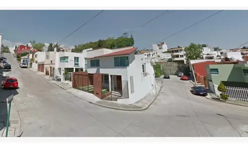 Casa En Venta Rio De La Plata Colonia Emiliano Zapata, C.p. 91093 Xalapa Veracruz.