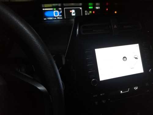 Toyota Prius 1.8 Base Cvt