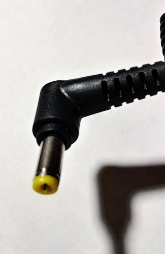 Imagen 2 de 3 de Cargador Original Para Lapto Acer 19v 3.42a 5.5*1.7mm 65w