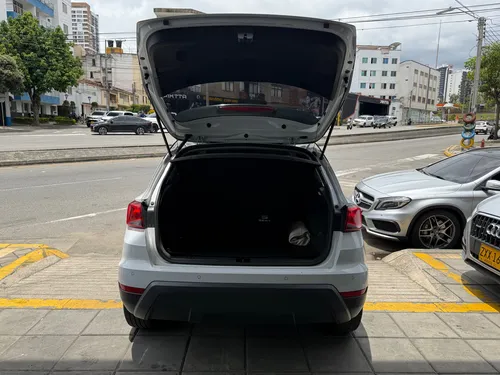 Seat Arona 1.6 Reference