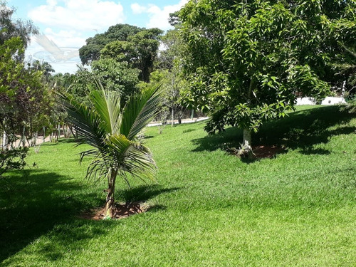 Chácara A Venda No Bairro Jardim Ana Maria Em Itatiba - Sp. - Ch363-1