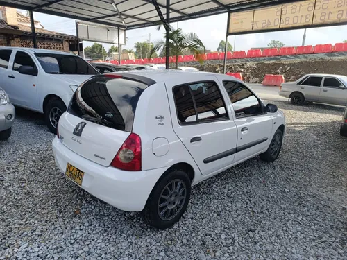Renault Clio Ii Campus 2015 Mt 1200cc