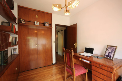 Imagen 22 de 30 de Venta Casa 7 Ambientes Caballito Pileta Cocheras
