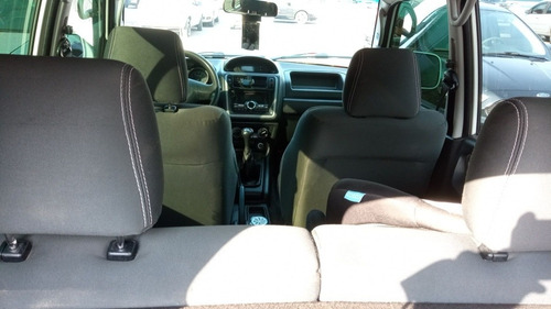 Imagem 4 de 8 de Mitsubishi Pajero Tr4 2013 2.0 4x2 Flex 5p