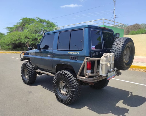 Toyota Macho Land Cruiser
