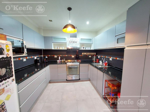 Imagen 4 de 15 de Ph Al Fondo En Venta En Quilmes Oeste, Con Quincho Y Patio. Totalmente Reciclado!