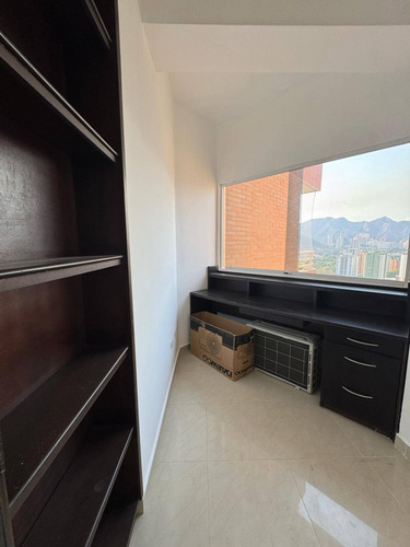 Apartamento Duplex En Alquiler. Residencias Risbel Garden, Urb. El Bosque Cod 276063
