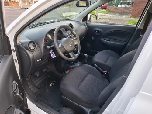 Nissan March Active 1.6 MT
