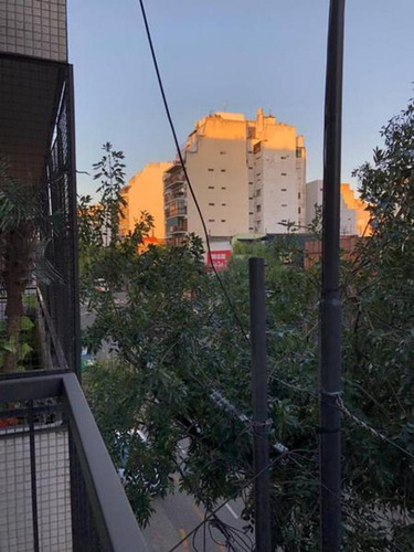 Imagen 12 de 19 de Excelente 4 Amb.-calle-luz-balcón-diario-lavadero