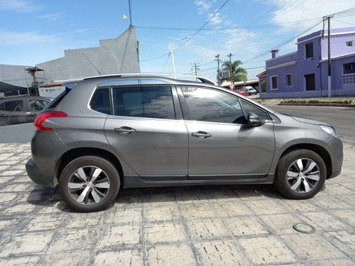 Peugeot 2008 1.6 Feline 2016